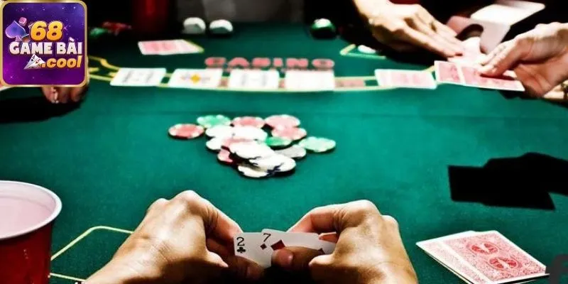 Đánh giá chất lượng Poker Texas Hold'em tại 68 game bài 